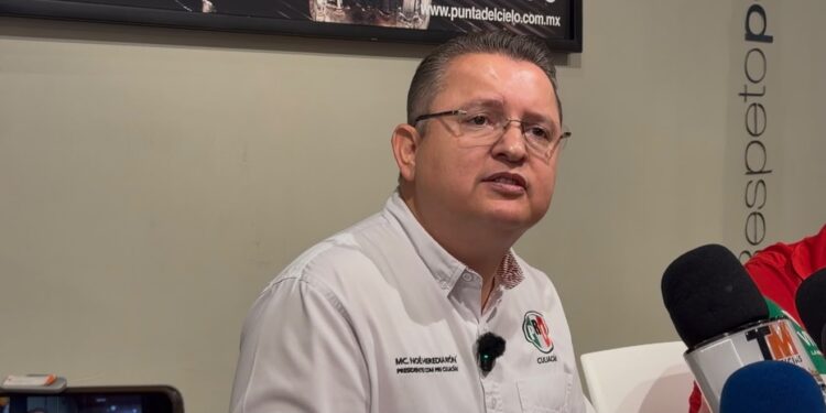 Noé Heredia se apunta por Culiacán y pide definir candidatura opositora con mediciones