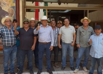 Campesinos Unidos vuelve a Palacio de Gobierno; exige reunión con Columba López