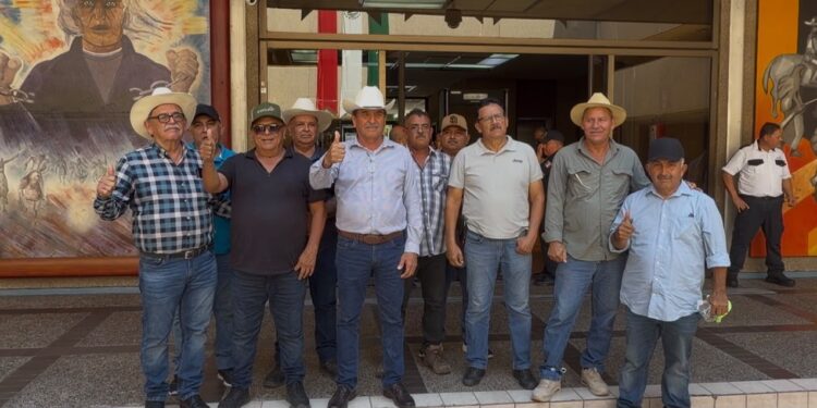 Campesinos Unidos vuelve a Palacio de Gobierno; exige reunión con Columba López