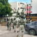 Asesinan a balazos a hombre en el tercer piso de un edificio en Infonavit Las Flores