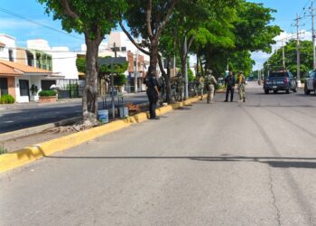 Vendedor y limpiavidrios resultó herido a balazos en la colonia Burócrata de Culiacán