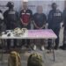 Detienen a dos hombres y una mujer, con cartuchos y presunta droga en Concordia