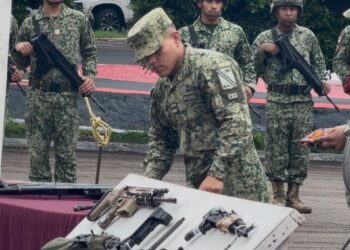 Destruyen 639 armas en la Novena Zona Militar; “nadie es más fuerte que el Estado”: Comandante