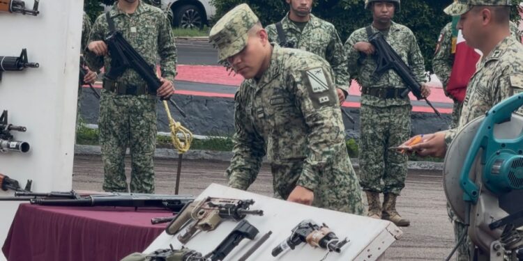 Destruyen 639 armas en la Novena Zona Militar; “nadie es más fuerte que el Estado”: Comandante