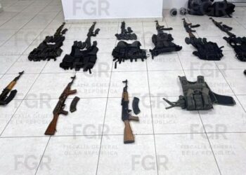 Vinculan a proceso a 9 personas detenidas con armas, cartuchos y cargadores en El Rosario