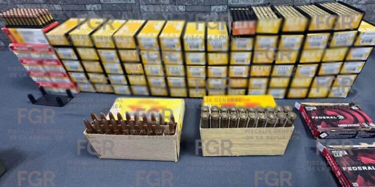 FGR obtiene vinculación a proceso en contra de una persona detenida junto con armas de fuego, cargadores y cartuchos