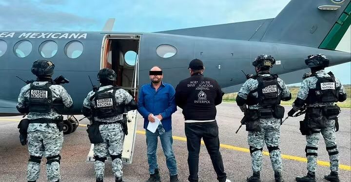 Detienen en Chihuahua a “El Señor de la A”, presunto líder regional de La Línea