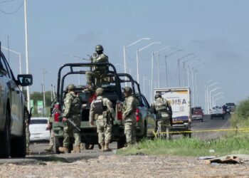 Localizan a un hombre asesinado y envuelto en plásticos junto a “La Costerita”