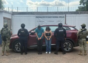 El Grupo Interinstitucional recupera un vehículo robado en Operativo Contra Robo de Vehículos; hay dos detenidos