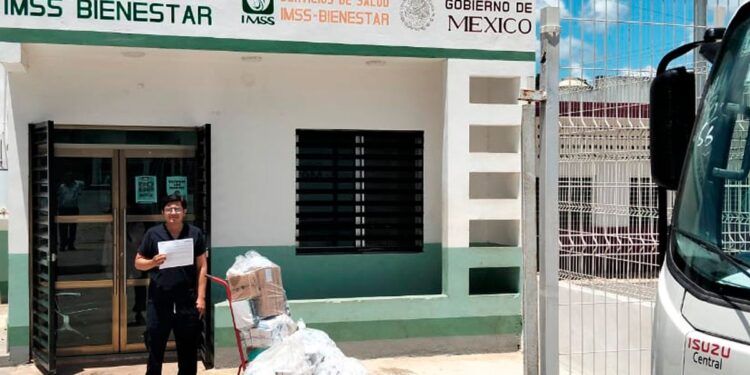 Busca IMSS-Bienestar evitar que pacientes compren medicamentos por falta de recetas adecuadas