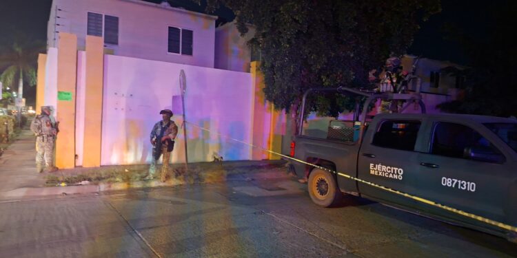 Asesinan a balazos a un hombre dentro de una vivienda en Valle Alto, Culiacán