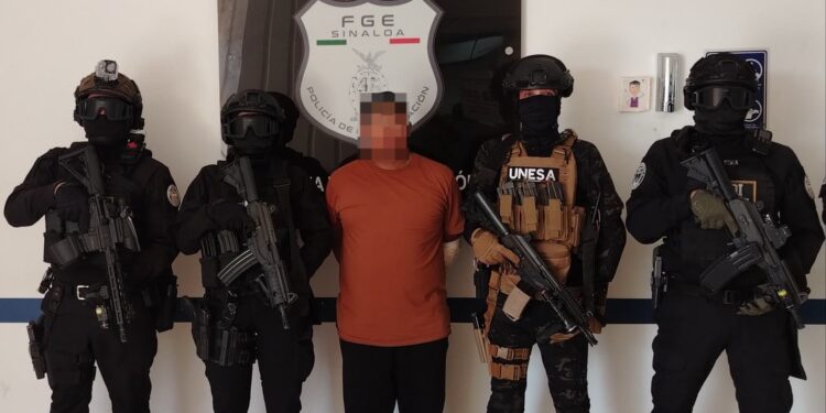 Ejecuta Fiscalía de Sinaloa orden de aprehensión contra Williams “N” por feminicidio agravado en Escuinapa