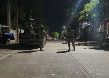 Atacan a balazos a un albañil en la colonia El Mirador, en Culiacán