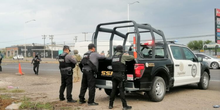 Hallan a un hombre asesinado a balazos y atado de manos y pies en La Costerita