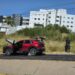 Cortocircuito provoca incendio de camioneta en Colinas del Rey