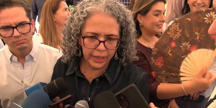 Gobernadora de Sinaloa considera fundamental mantener a más de 20 mil elementos federales para combatir la violencia