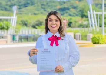 Gema Félix se registra para contender por la Coordinación Municipal de Morena en Badiraguato