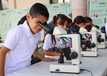 Gobierno de Badiraguato inaugura Ciencia en Movimiento en la alcaldía central