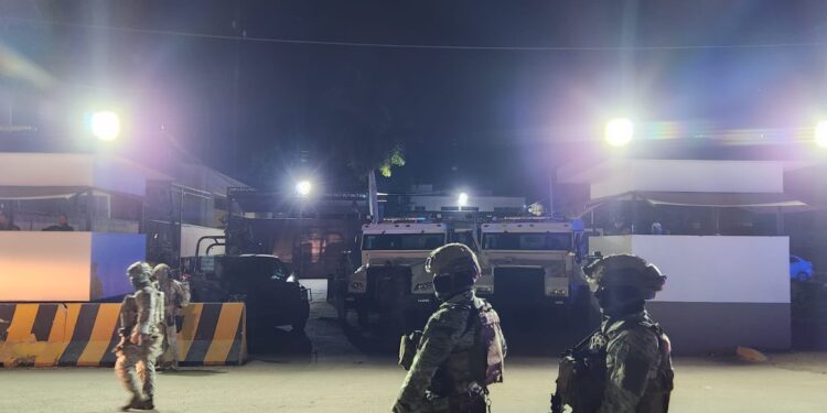 Aseguran 16 armas de fuego en el penal de Aguaruto