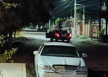 Asesinan a balazos a hombre de 42 años cuando intentaba subir a un vehículo de lujo en Culiacán