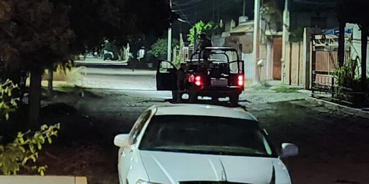 Asesinan a balazos a hombre de 42 años cuando intentaba subir a un vehículo de lujo en Culiacán