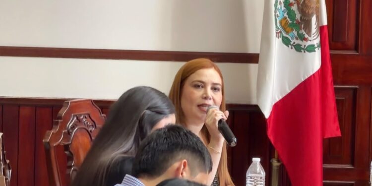 “¡Hay que informarnos!”: síndica procuradora exhibe cifras de regidora del PRI y desata enfrentamiento en Cabildo de Culiacán