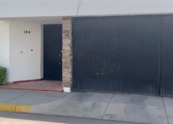 Atacan a balazos vivienda vinculada a Rubén Rocha Moya en Culiacán