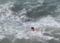 Fuerte oleaje en Mazatlán cobra la vida de conocido clavadista; se registran olas de hasta tres metros