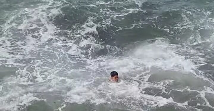 Fuerte oleaje en Mazatlán cobra la vida de conocido clavadista; se registran olas de hasta tres metros